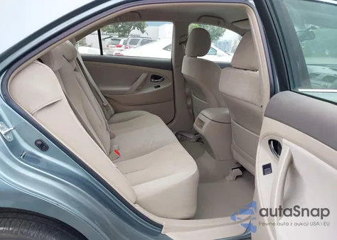 2009 Toyota Camry Le z USA, uszkodzony, nr VIN 4T1BE46K39U835828